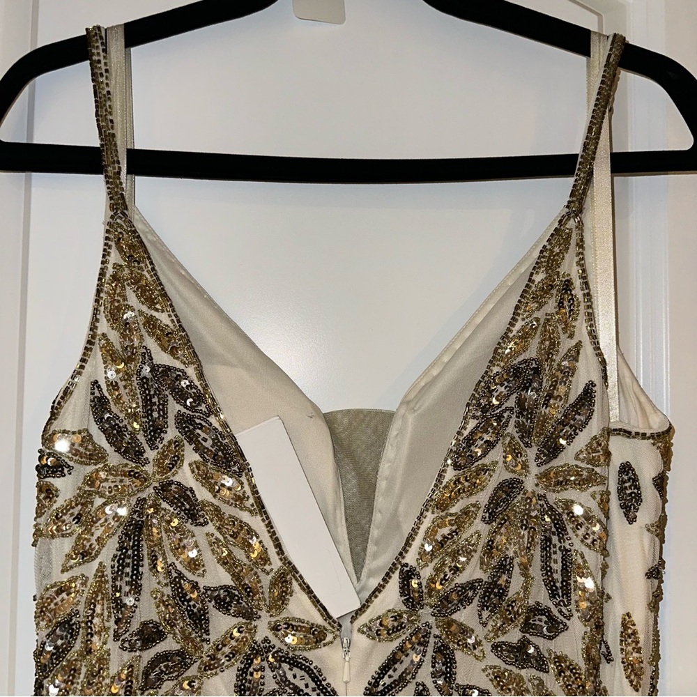 EMBELLISHED LEAF EVENING GOWN | MAC DUGGAL 5107 - Picture 10 of 15
